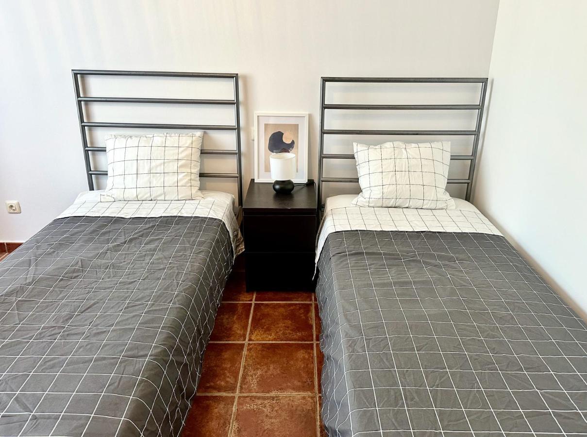 Pambnb - 250M To Beach, Family Pools, Wi-Fi & Bbq Granadilla De Abona Eksteriør billede